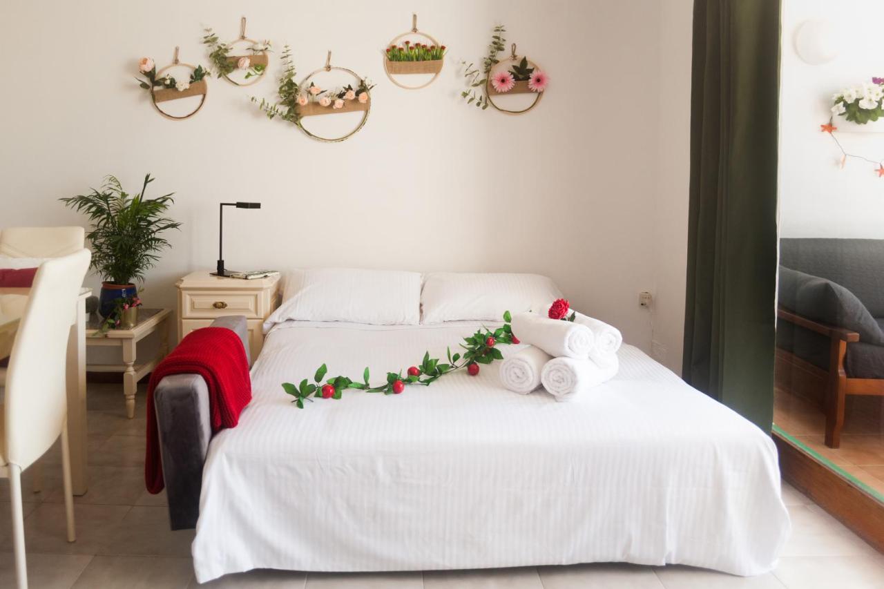 Apartamentos Thaisay Тиас Экстерьер фото