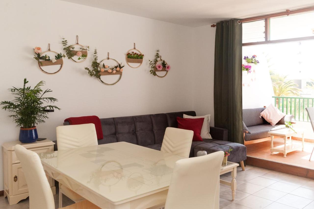 Apartamentos Thaisay Тиас Экстерьер фото