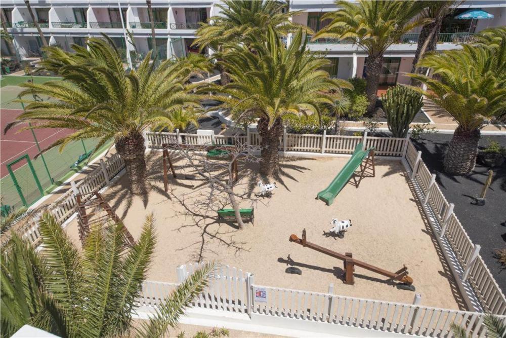 Apartamentos Thaisay Тиас Экстерьер фото